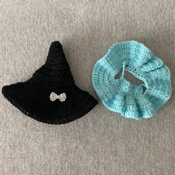 Handmade Crochet Halloween Blue Black Witch Outfit for 17cm Doll 2-Piece Set - Picture 7 of 7